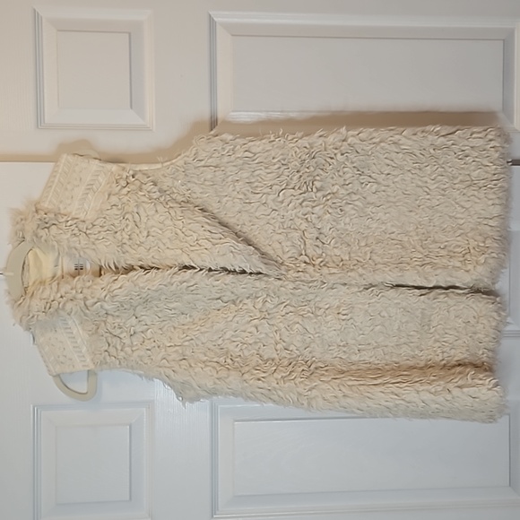 Anthropologie Hei Hei Sherpa Vest - Picture 4 of 10